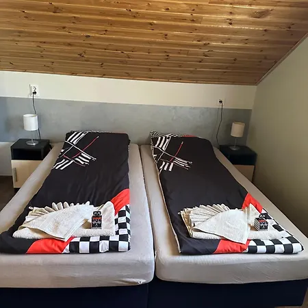Bed & Breakfast Kamarás Klastrom House 3*