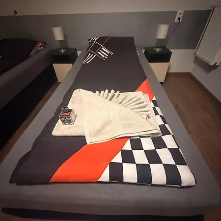Kamarás Klastrom House Bed & Breakfast 3*