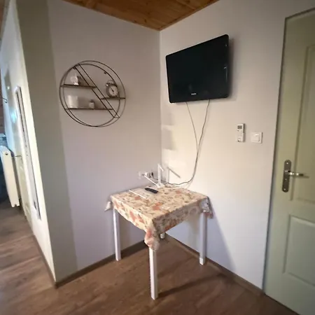 Kamarás Klastrom House Bed & Breakfast Mogyoród